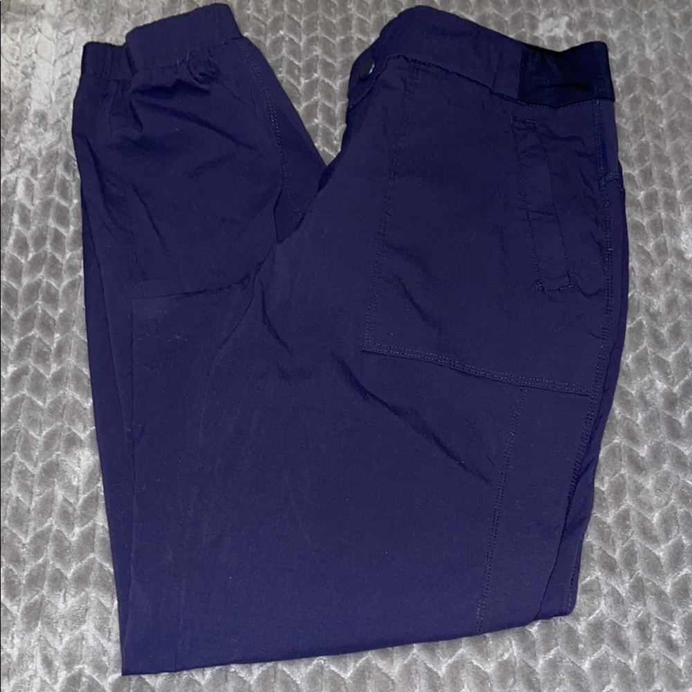 Vina Joggers.  Size‎ L.  Elastic waist.  2 Front Pockets, 2 Back Pockets.